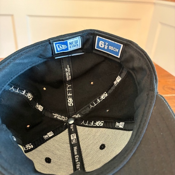 Volcom Men's 59Fifty Fitted Baseball Skater Cap Black Embroidered 3D Logo Hat - Picture 4 of 7